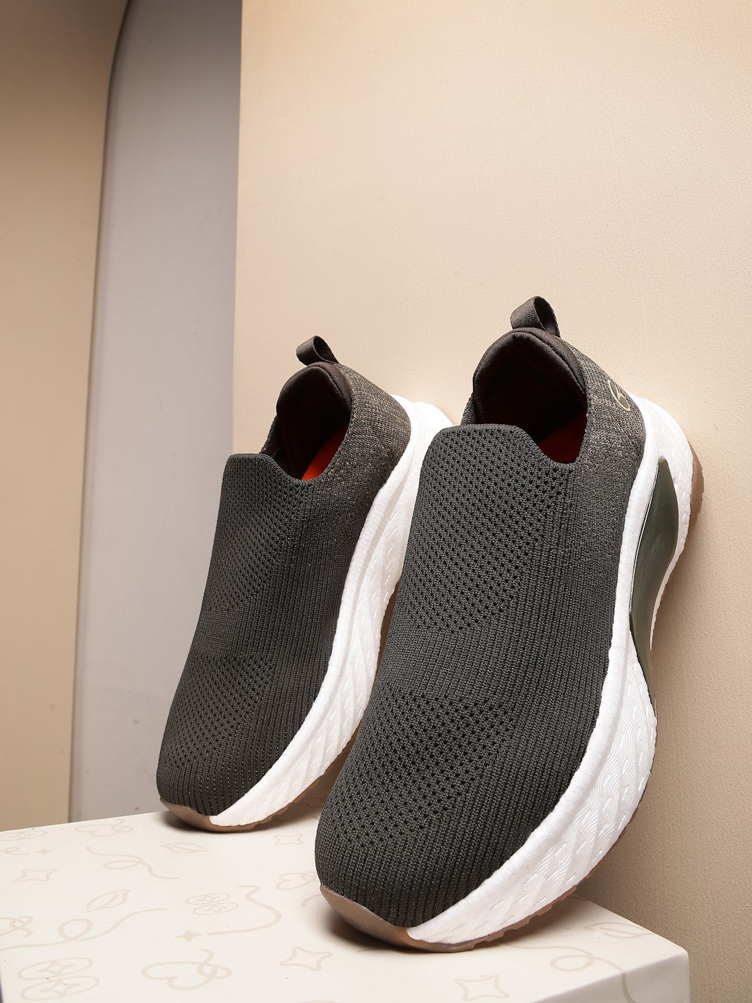 Action Athleo TURBO-511 Men's Slip-On Sports Walking Shoe