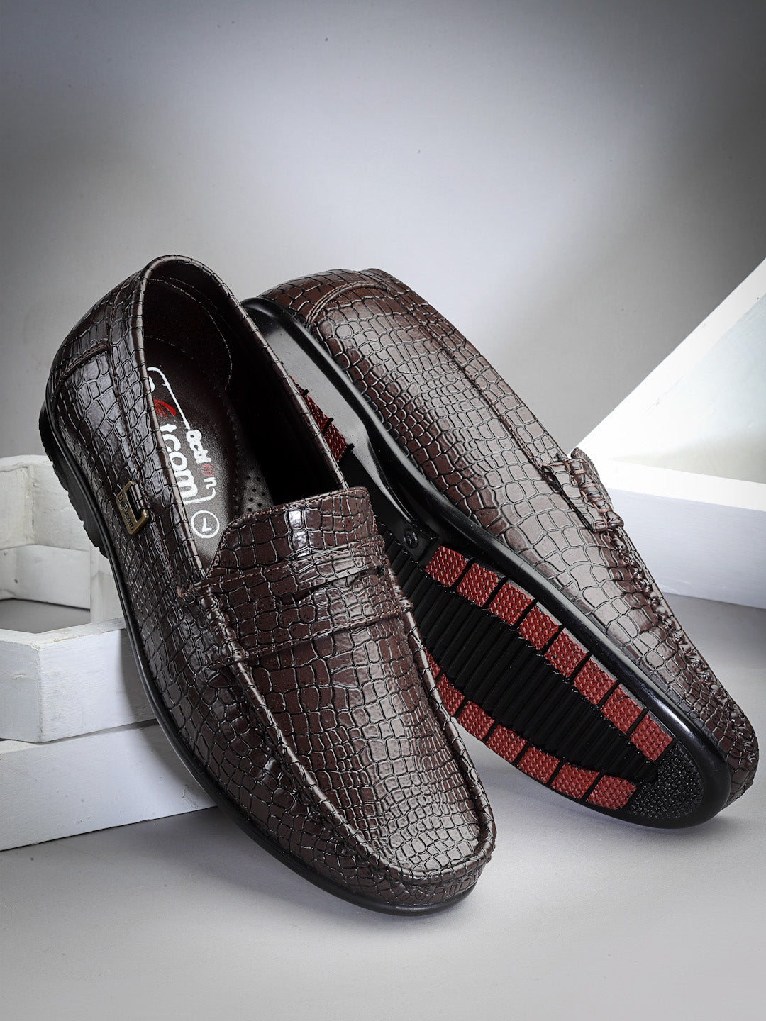 Dotcom DRIVE 132 Comfortable Stylish Snake Print Casual Loafers For Men