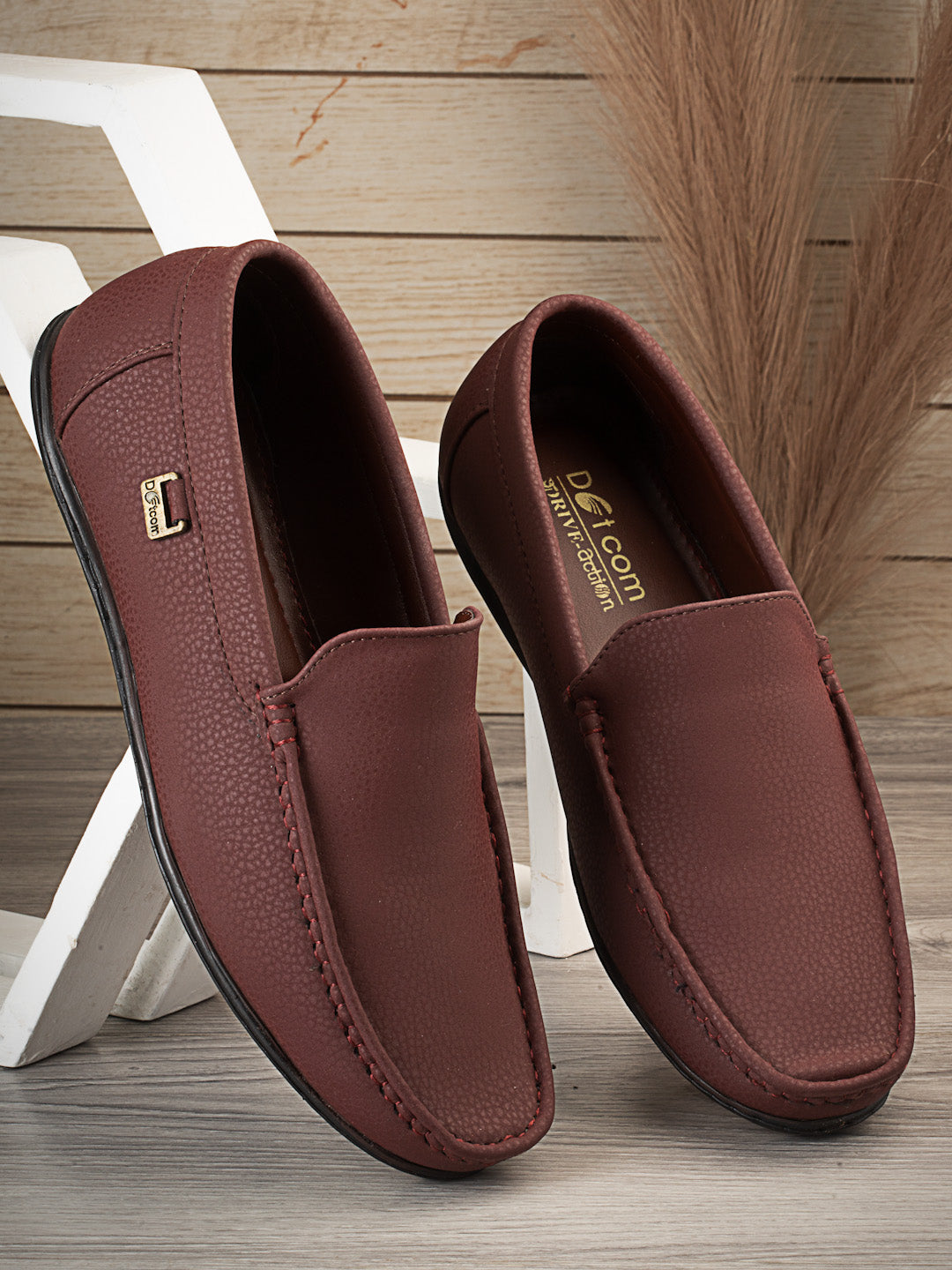 Dotcom DRIVE 51 Comfortable Stylish Synthetic Casual Loafers For Men