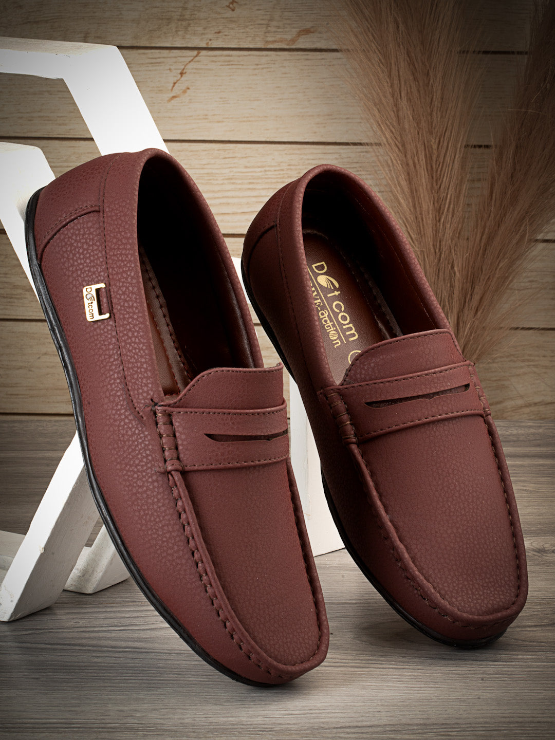 Dotcom DRIVE 52 Comfortable Stylish Synthetic Casual Loafers For Men