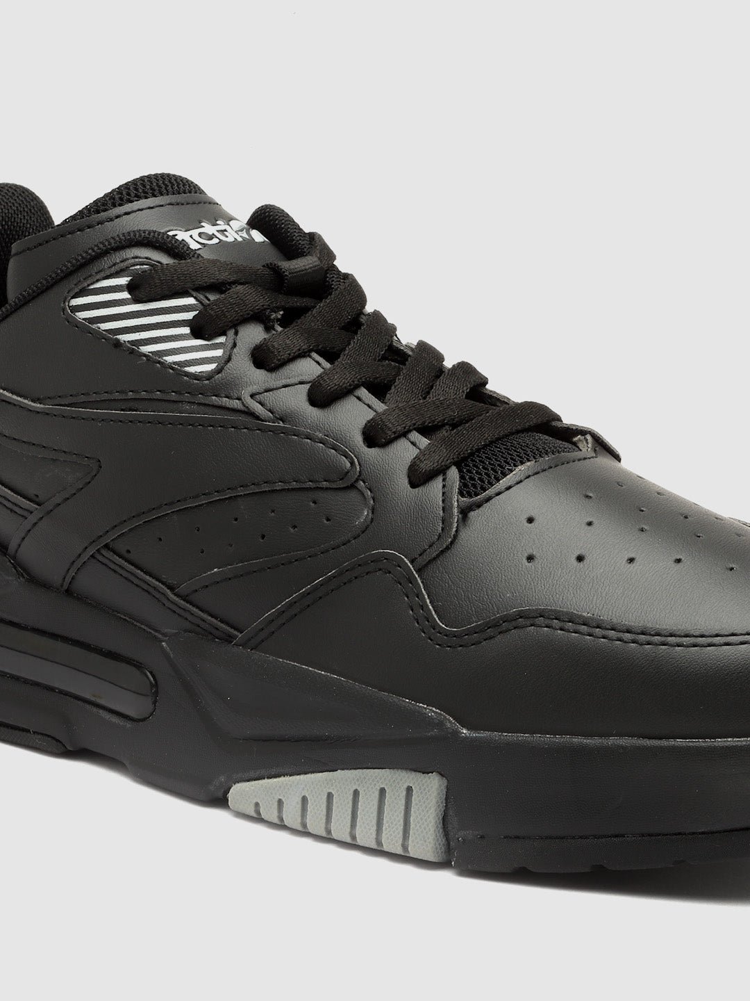 Action SNKR 501 Premium Ultra Comfort Casual Sneakers For Men
