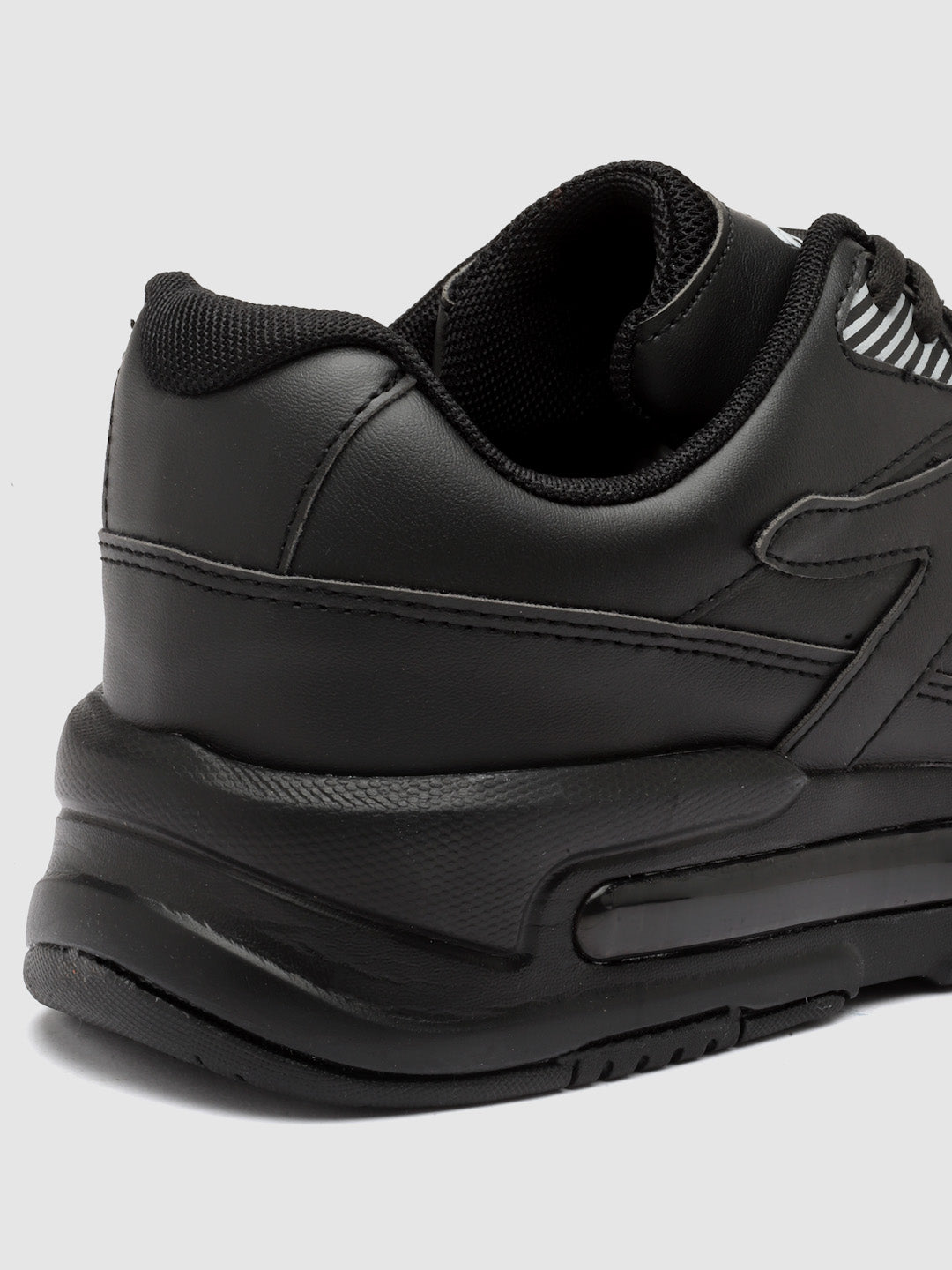 Action SNKR 501 Premium Ultra Comfort Casual Sneakers For Men