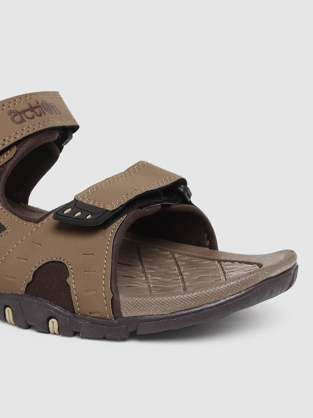 Sandals MICRO INDUSTRIAL CORPORATION